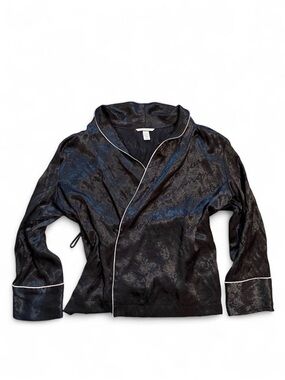 Victoria's Secret Black Satin Robe Jacket with Baby Pink Piping